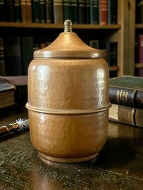 Antique Antique Art's & Crafts Hammered Copper Tobacco Cigar Humidor